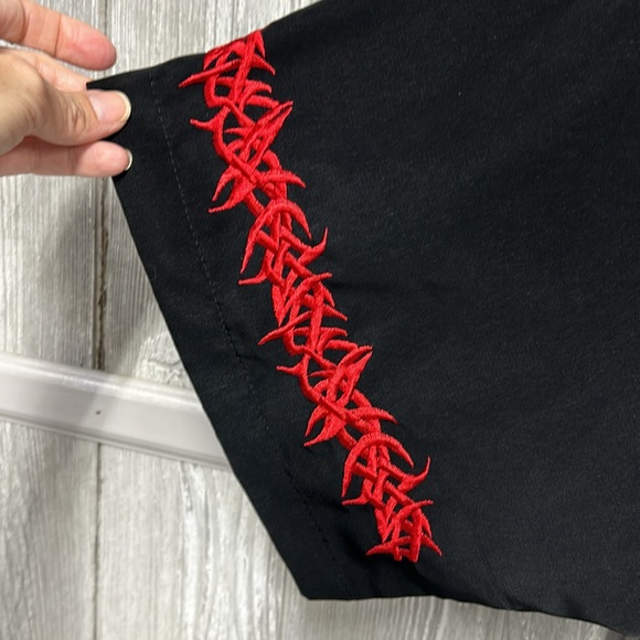 No Boundaries Embroidered Flames Button Up Shirt NWOT Size XL 46/48 - Picture 6 of 6